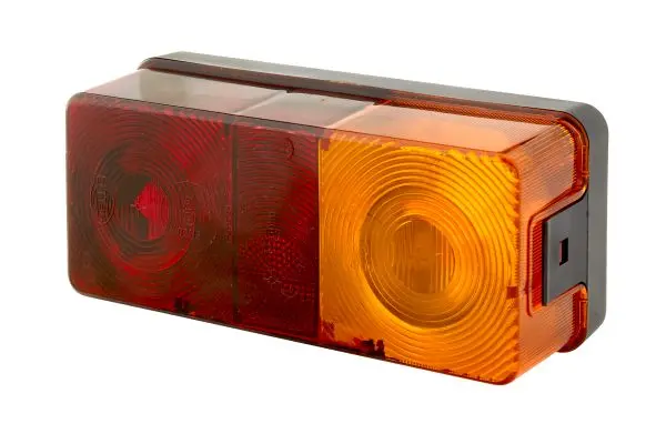 LUZ POS.DCH.3 SERVICIOS