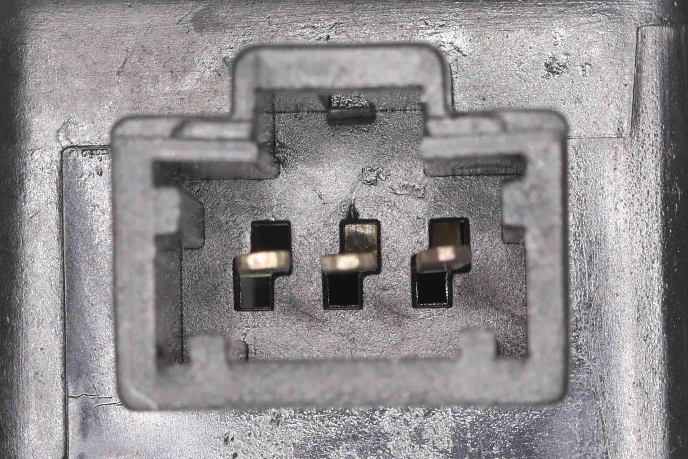 CERRADURA DE LA PUERTA DEL MALETERO